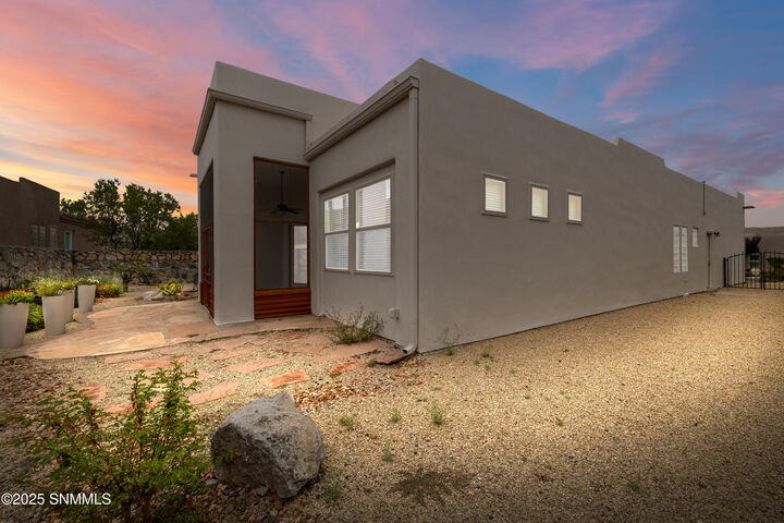 Property Photo: 2231 Sedona Hills Parkway NM 88011