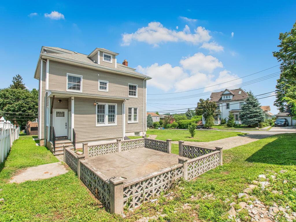 70 Normandy Road  Yonkers NY 10701 photo