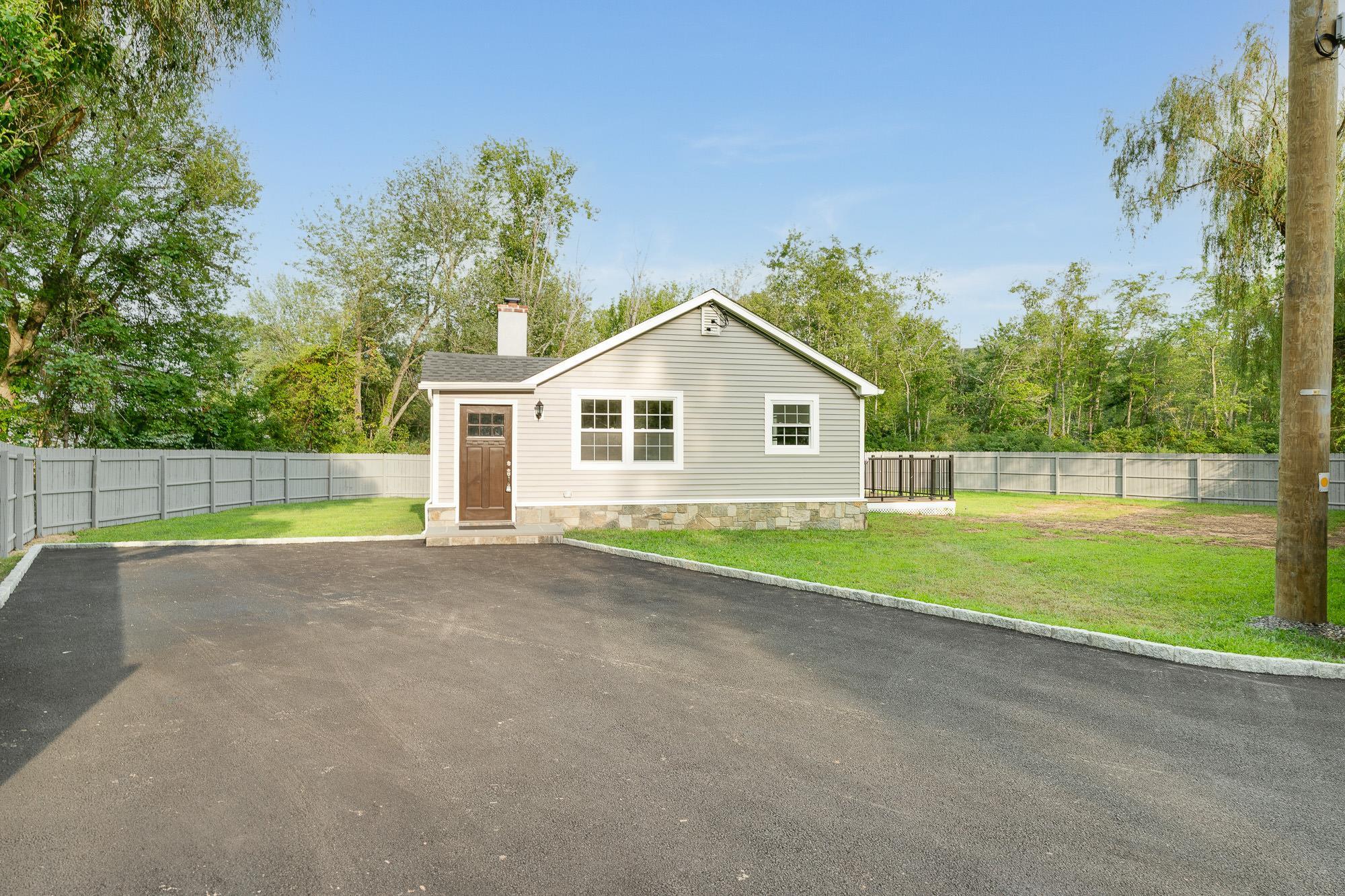 Property Photo:  3167 Lincoln Drive  NY 10547 