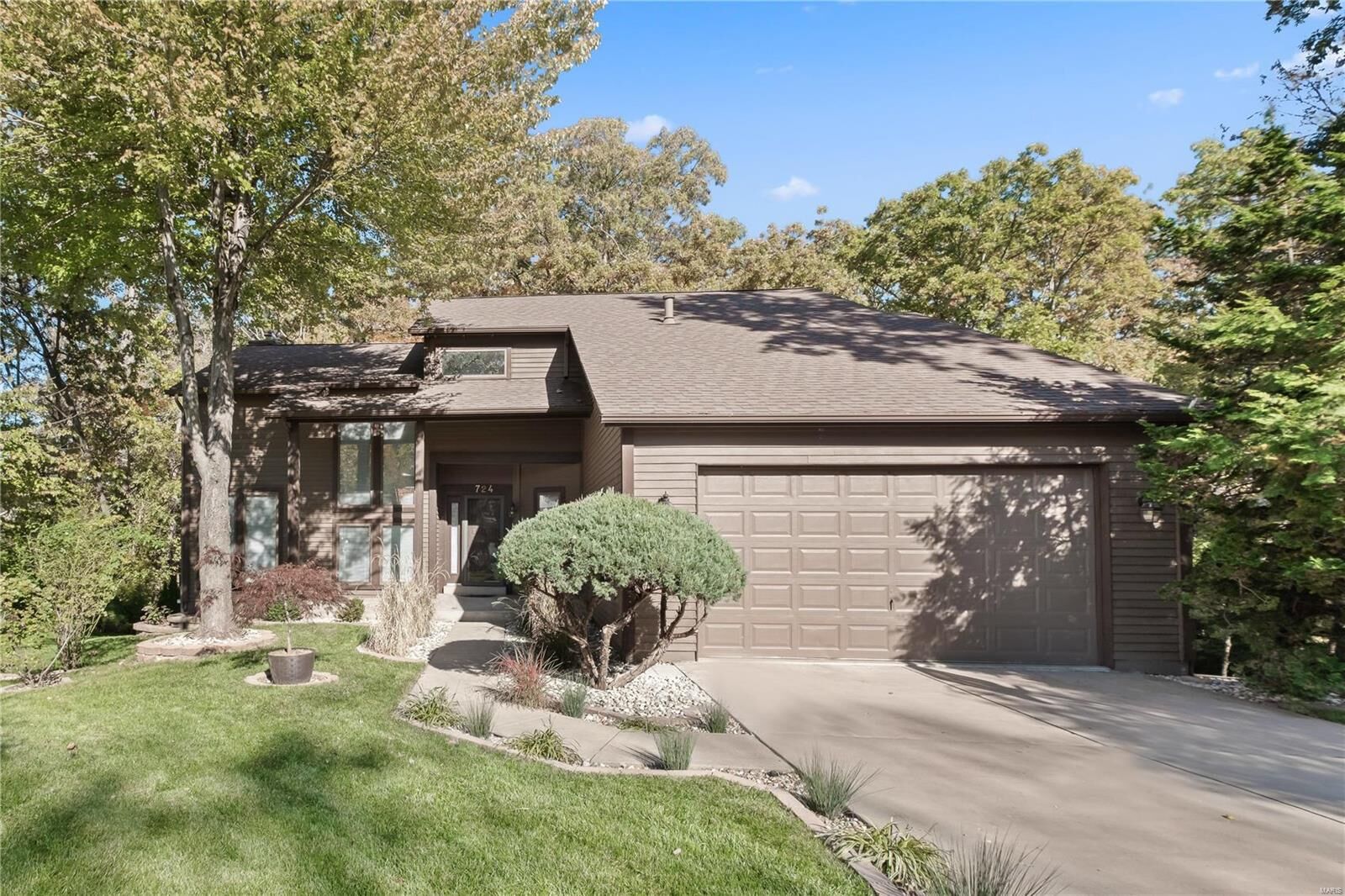 Property Photo: 724 High Point Drive MO 63367