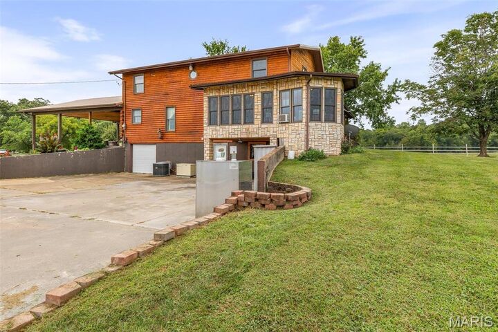 Property Photo: 10646 Mounts Road MO 63648