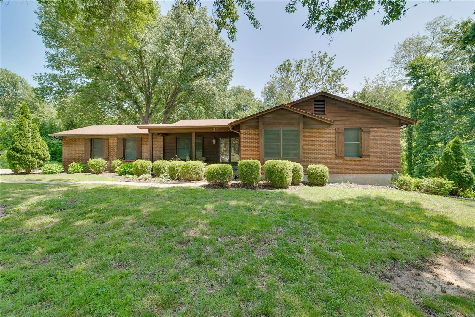 Property Photo: 2932 Greenleaf Drive MO 63303