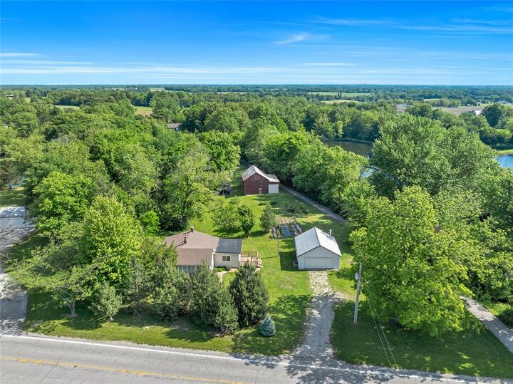 Property Photo:  5611 State Route 156  IL 62298 