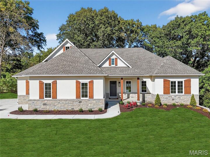 11 North Tealbrook Drive  St Louis MO 63141 photo