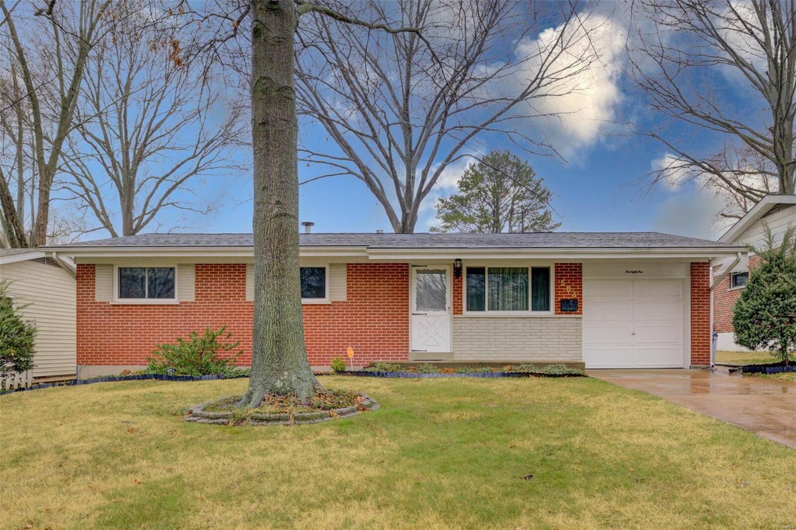 Property Photo: 584 Clager Drive MO 63125