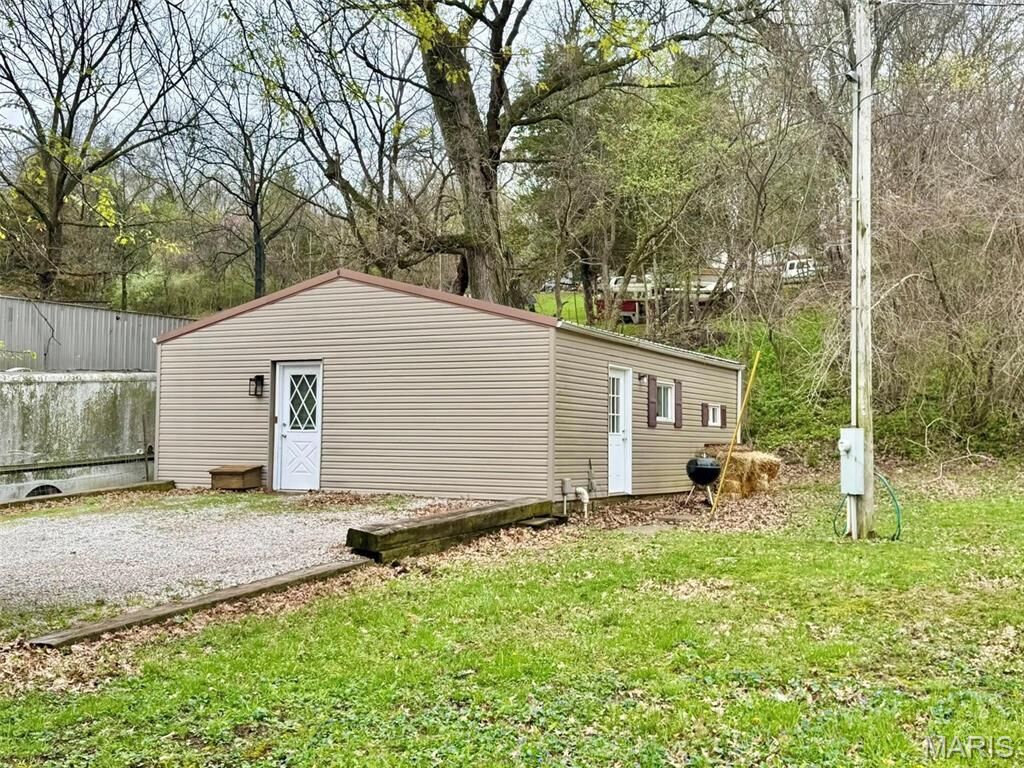 Property Photo:  5474 County Road 409  MO 63401 