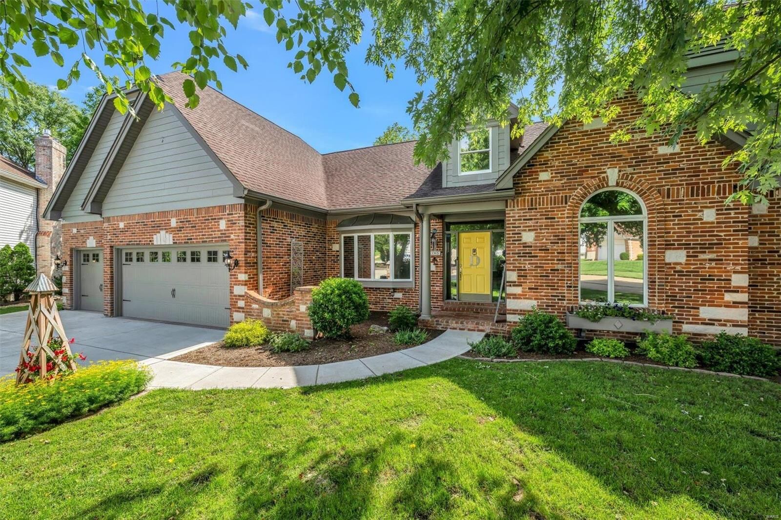 Property Photo: 5303 Hagemann Crossing Drive MO 63129