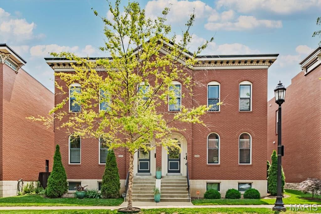 Property Photo: 1226 Dolman Street MO 63104