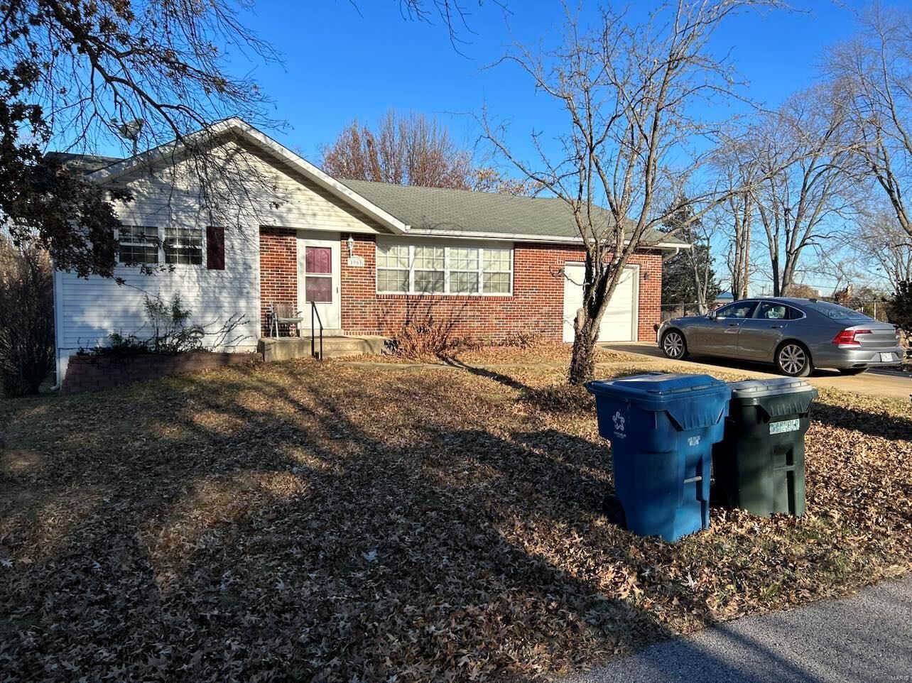 Property Photo:  1961 Ridgeway Drive  MO 63010 