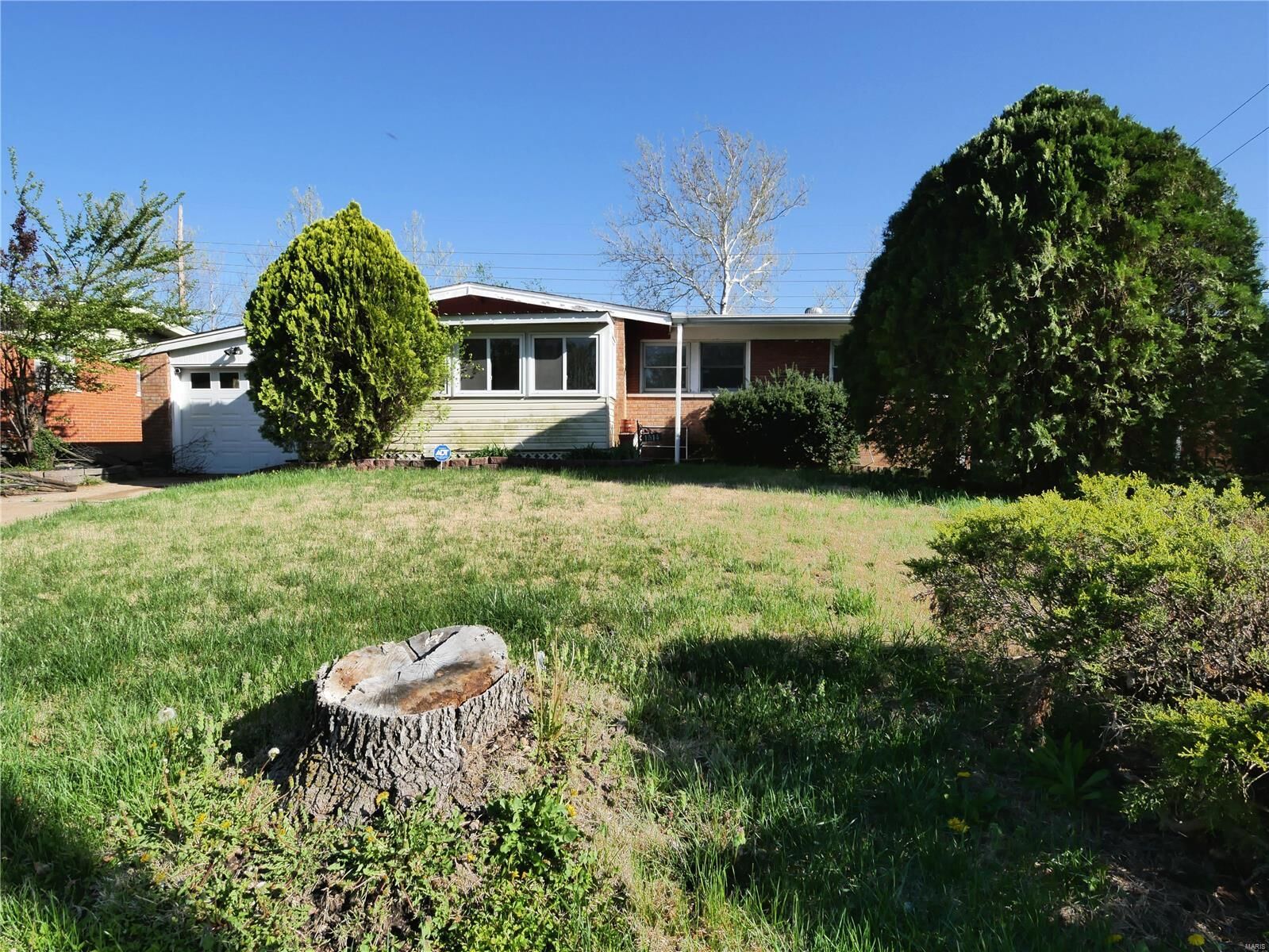 Property Photo:  1514 Nesbit Drive  MO 63136 
