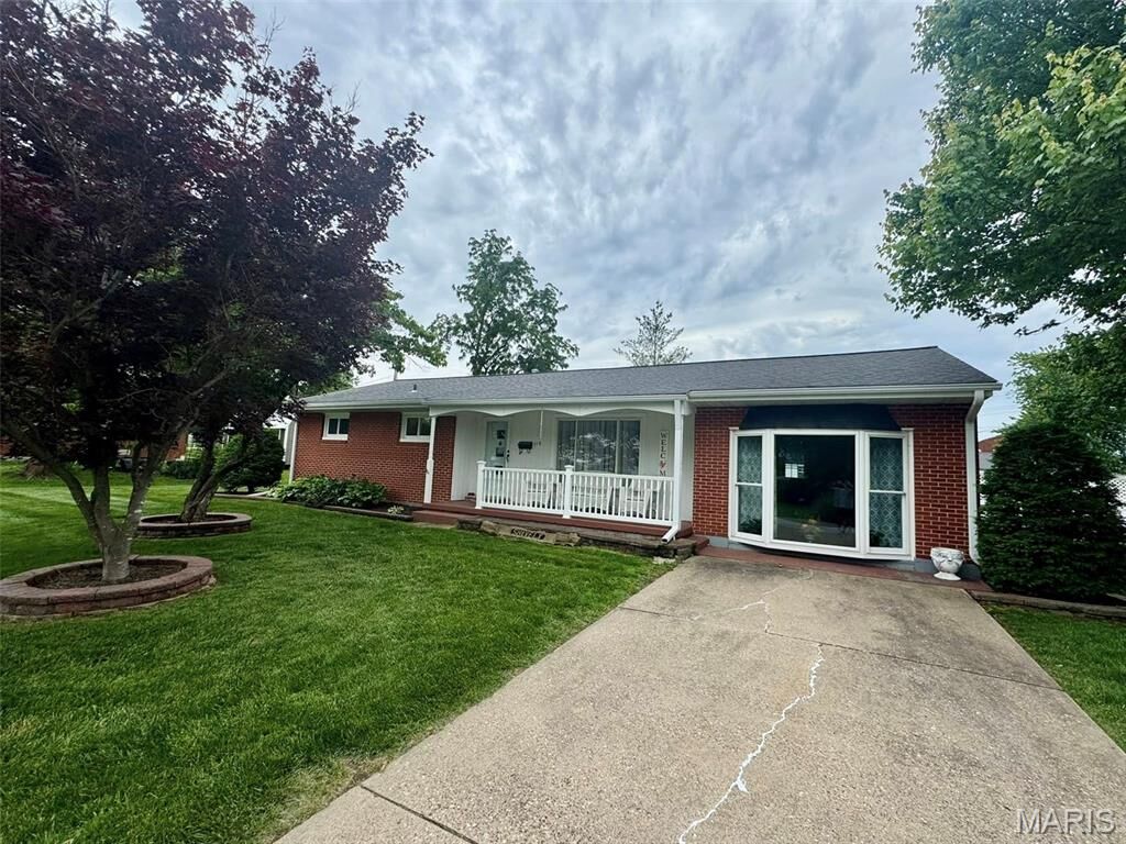 Property Photo:  115 Park Street  MO 63456 