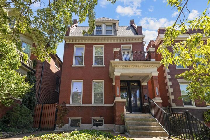 3654 Connecticut Street  St Louis MO 63116 photo