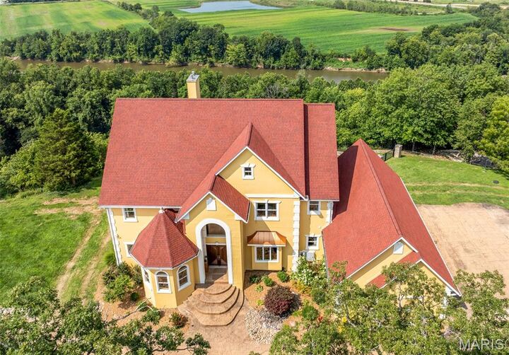 Property Photo:  265 Deer Run Lane  MO 63025 