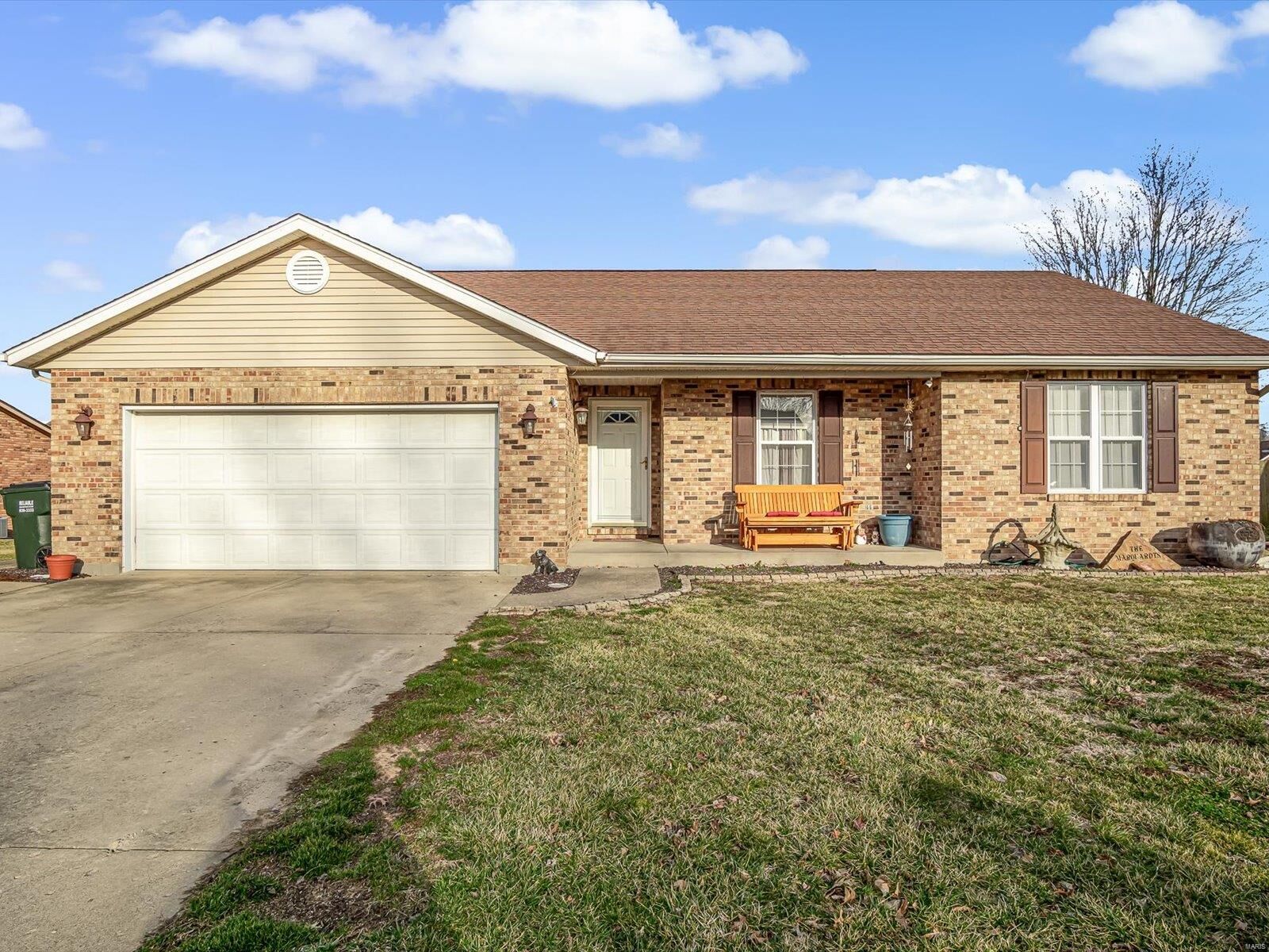 Property Photo:  116 Osterhage Drive  IL 62298 