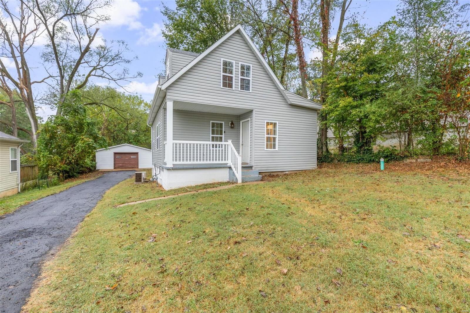 Property Photo: 1106 N 5th Street MO 63020