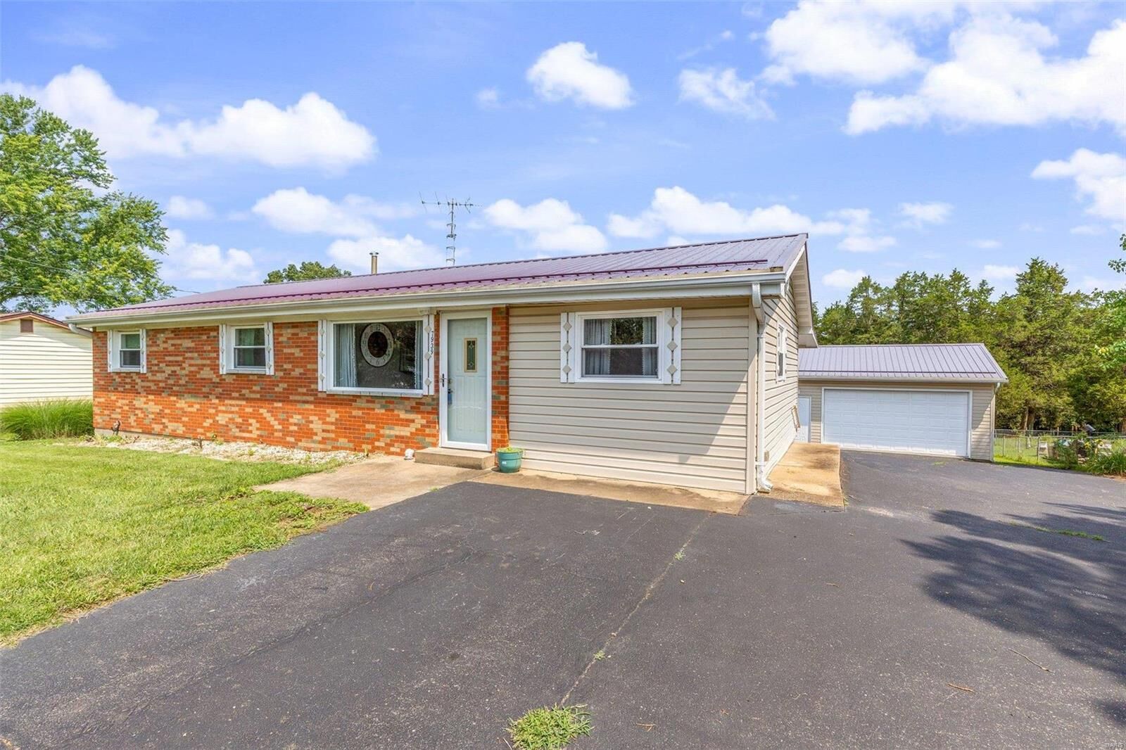 Property Photo: 7939 Graham Road MO 63016