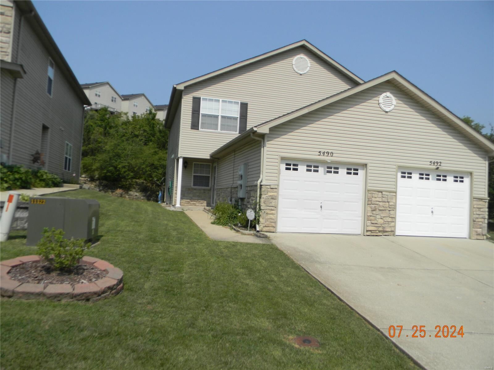 Property Photo:  5490 Lakewood Terrace  MO 63052