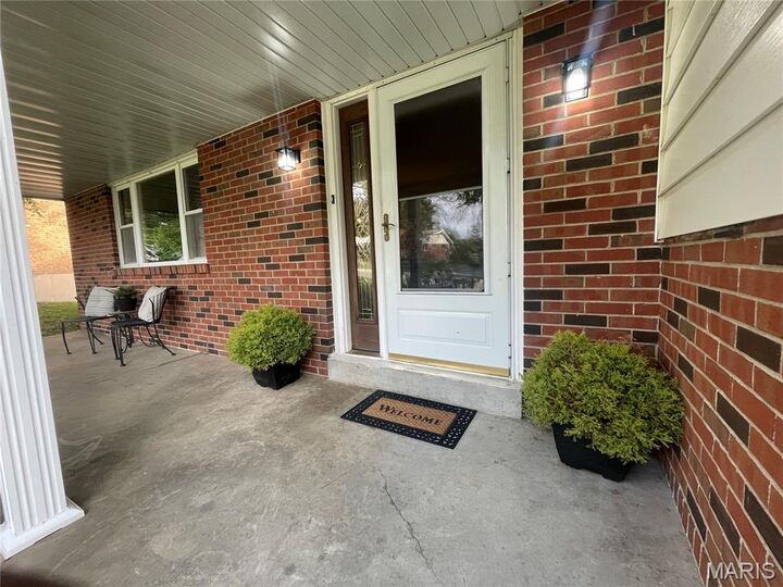 Property Photo:  20 Montauk Drive  MO 63146 
