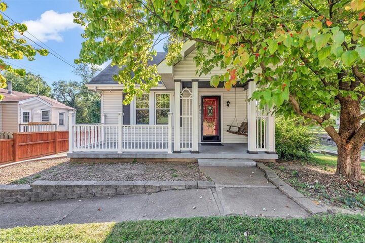 2103 W Randolph  St Charles MO 63301 photo