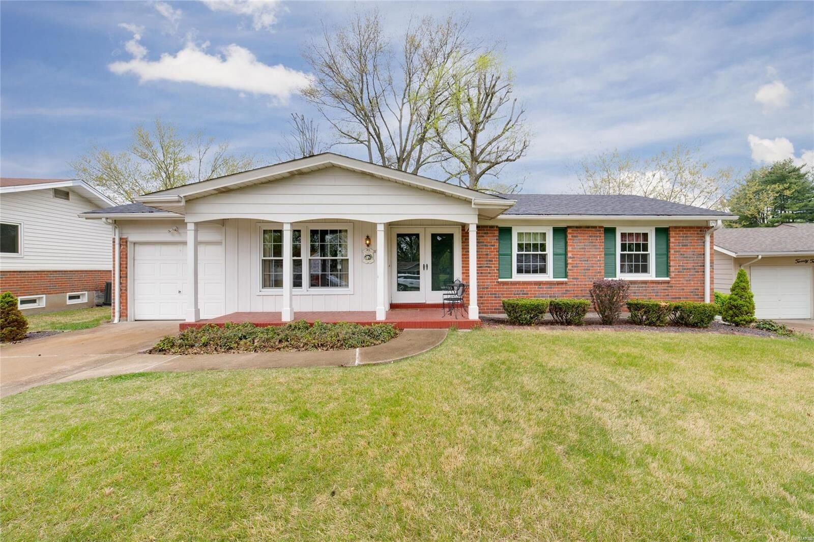 Property Photo: 2265 Wedgwood Drive MO 63033