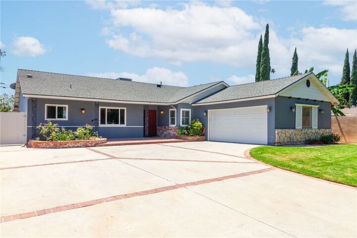 Property Photo: 16428 Londelius Street CA 91343