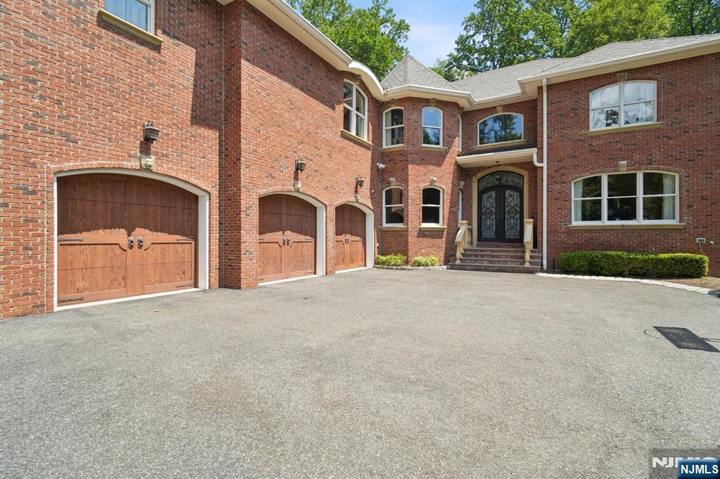 Property Photo: 3 Laura Lane NJ 07436