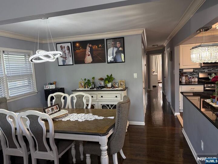 Property Photo:  621 Schuyler Avenue 2  NJ 07032 