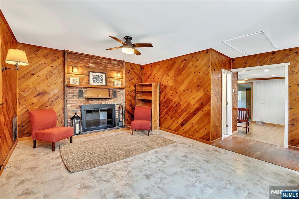 Property Photo:  583 Shore Road  NJ 07421 