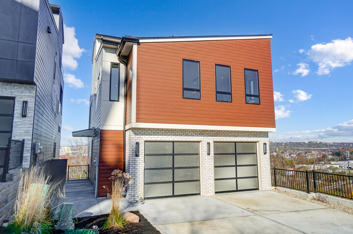 Property Photo: 769 E 11th Street KY 41071