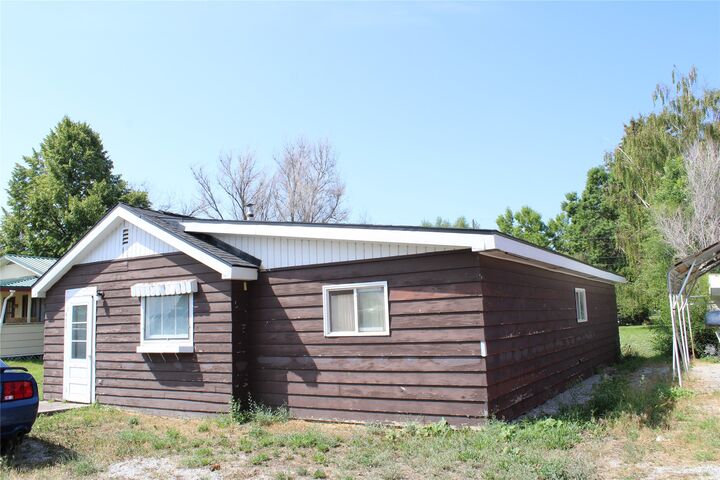 Property Photo: 411 N Spruce Street MT 59644