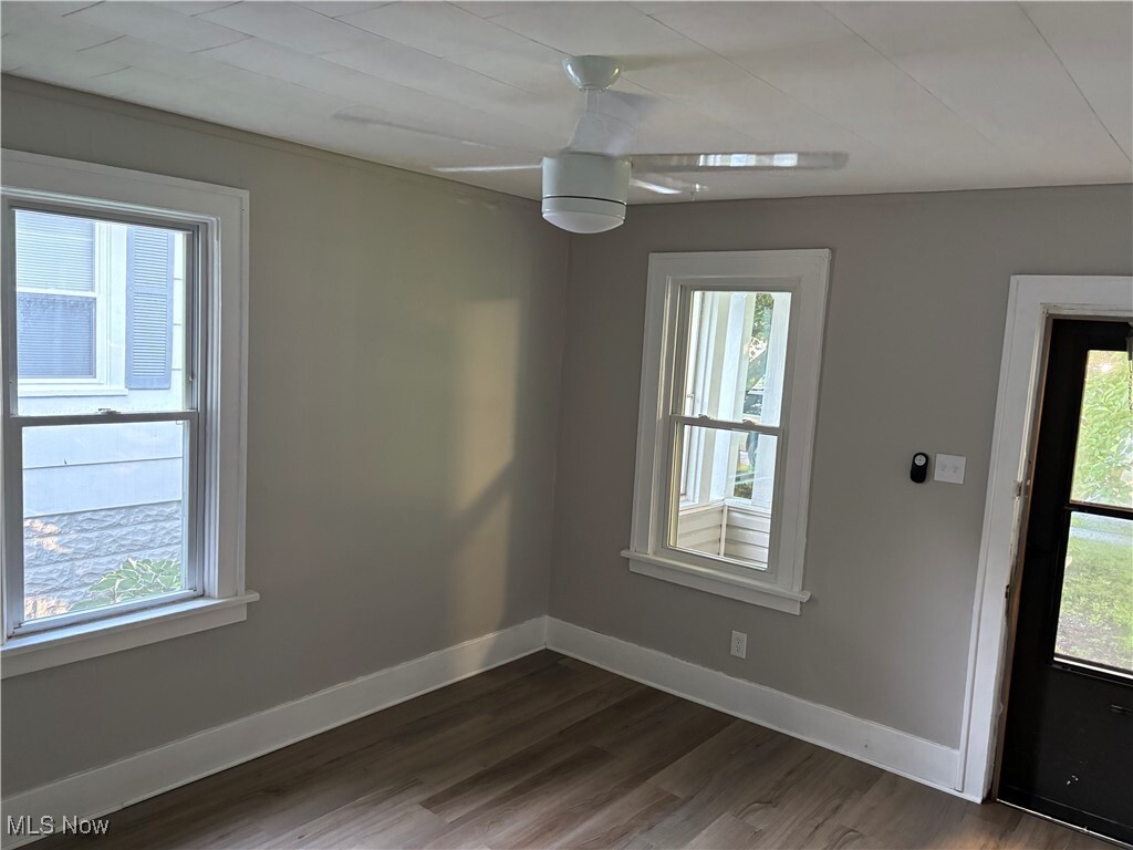 Property Photo: 713 Virginia Avenue OH 44306