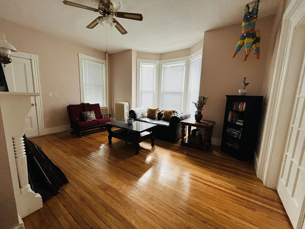Property Photo:  43 Dartmouth St. 1  MA 02145 