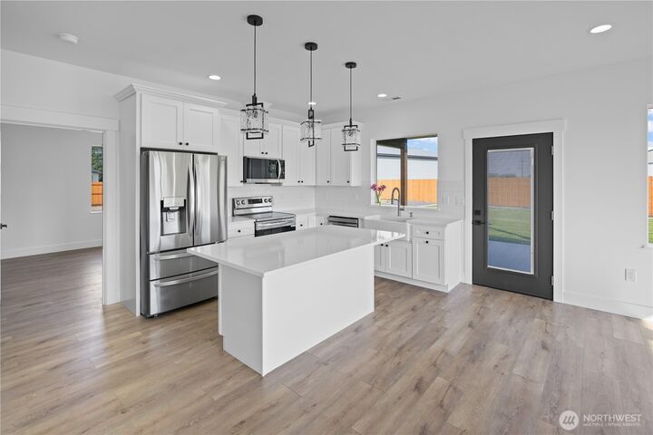 Property Photo: 2014 NE Melody Lane WA 98837