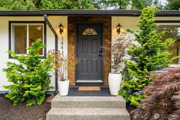 Property Photo: 14413 118th Avenue NE WA 98034
