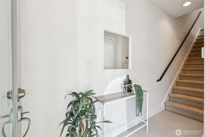 Property Photo: 4226 213th Place SE WA 98029
