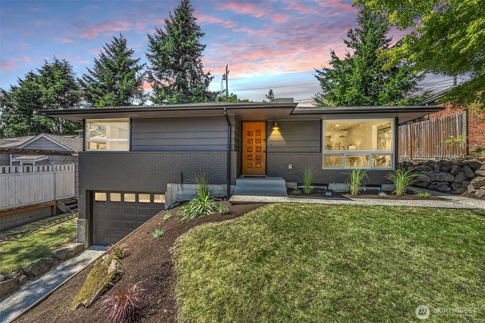 Property Photo: 7713 22nd Avenue NE WA 98115