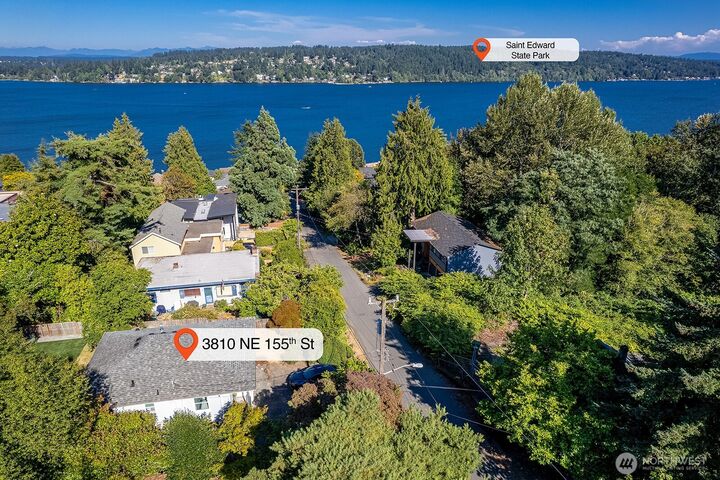 Property Photo:  3810 NE 155th Street  WA 98155 