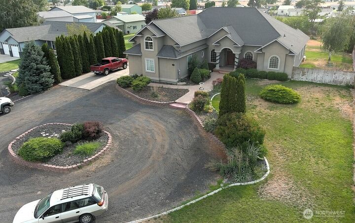 Property Photo: 3348 NE Westshore Drive WA 98837