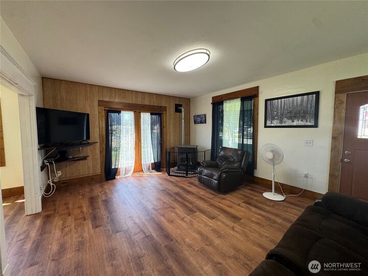 Property Photo: 873 1st Avenue WA 98840