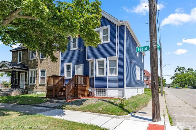 Property Photo: 4702 Field Street MI 48214