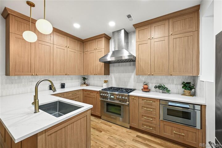 734 N Downing Street  Denver CO 80218 photo