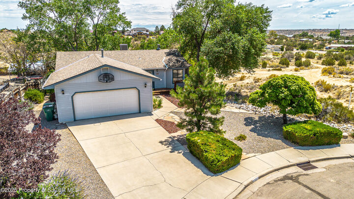 Property Photo: 5800 Hogan Avenue NM 87402