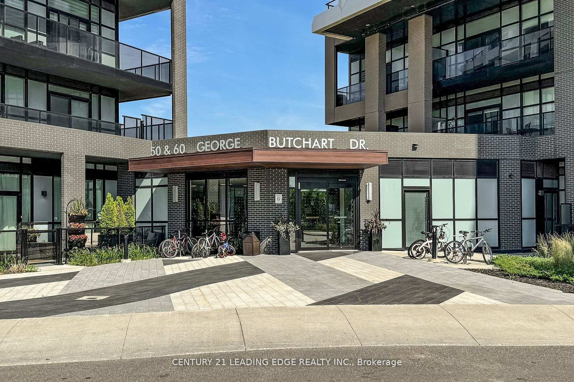 Property Photo: 50 George Butchart Drive 507 ON M3M 2H3