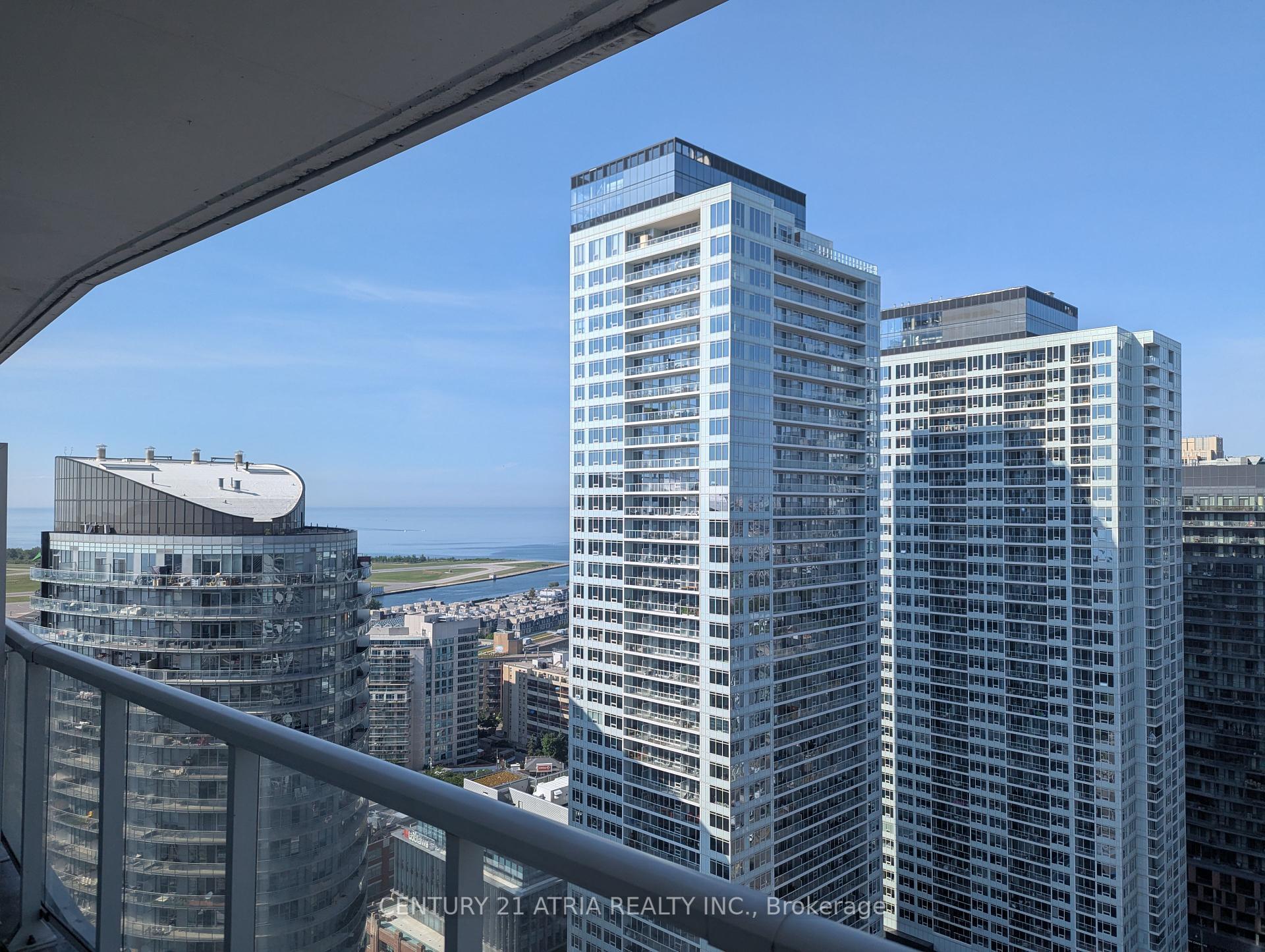 Photo de la propriété: 75 Queens Wharf Road 3511 ON M5V 0J8