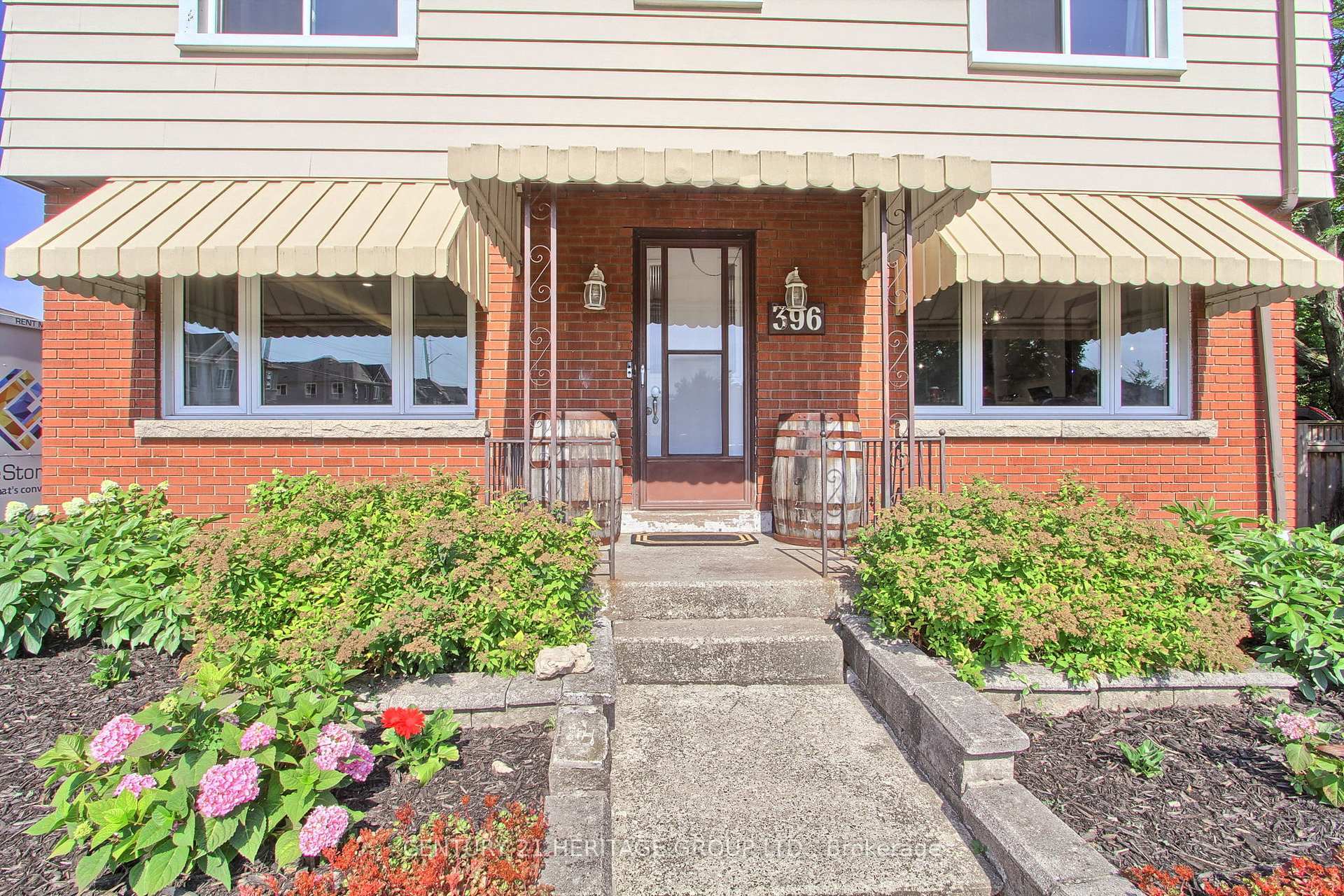 Property Photo: 396 East 16th Street ON L9A 4K5