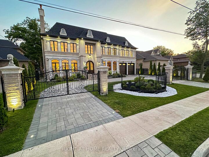 Property Photo: 10 Yongeview Avenue ON L4C 7A4