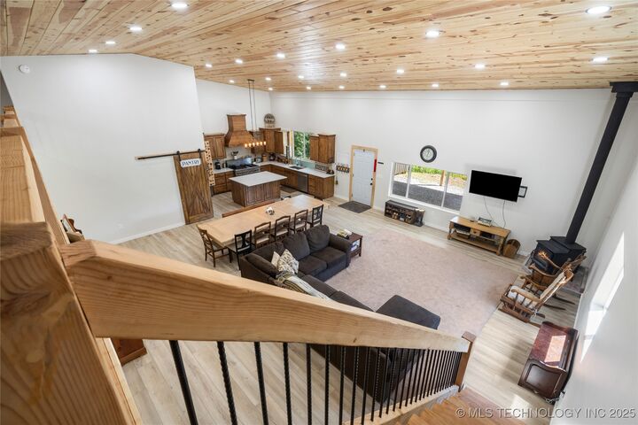 Property Photo:  214 Shady Lane  OK 74435 