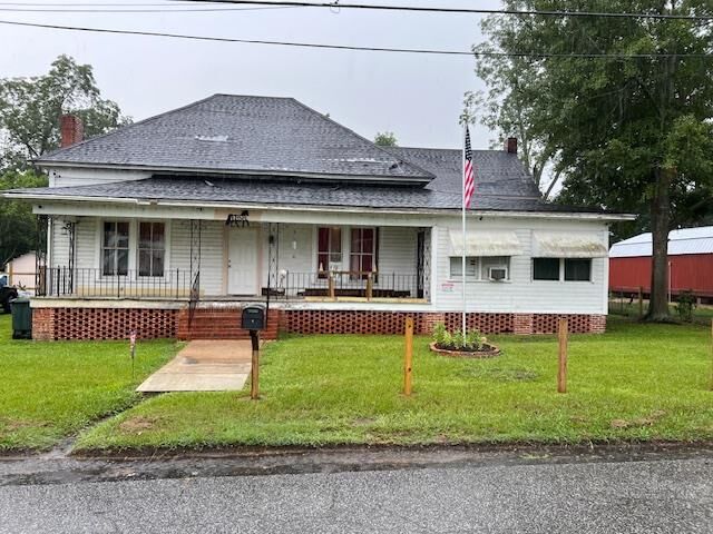 Property Photo:  3028 E Crawford St.  GA 31765 