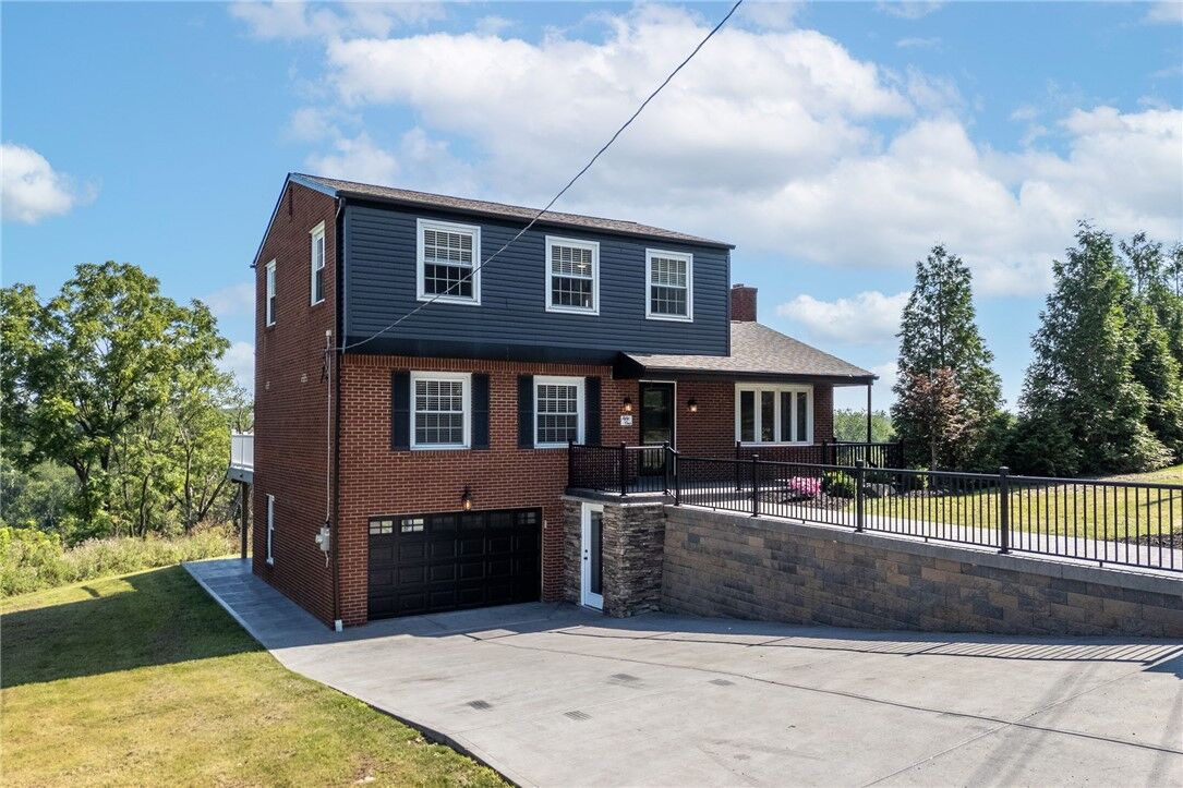 Property Photo:  51 Walton Rd  PA 15236 