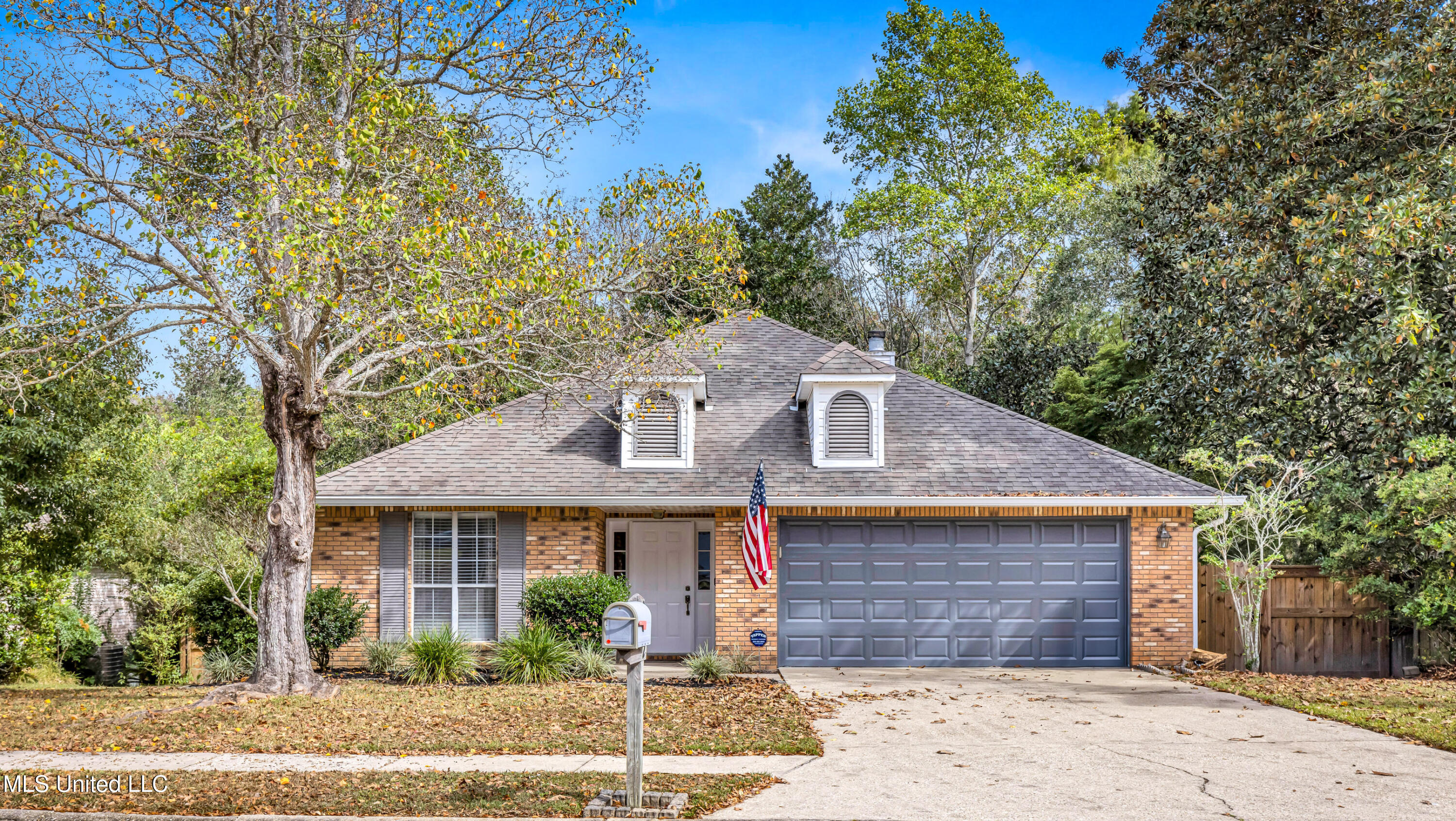Property Photo: 932 Bluff Ridge MS 39532